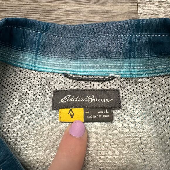 Eddie Bauer Shirt Travex Blue Men L Plaid Nylon Outdoor Button Hiking Fishing - Picture 4 of 10